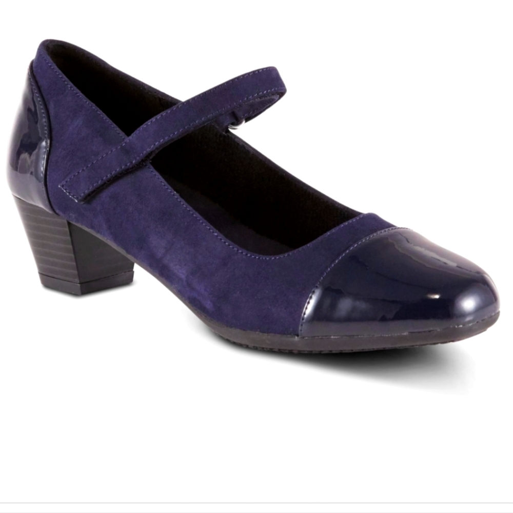 Laura Scott Marla Pump